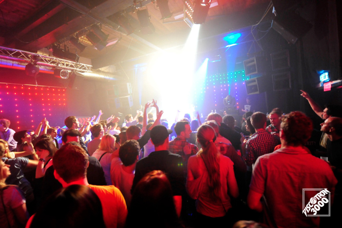 sexinvaders_02